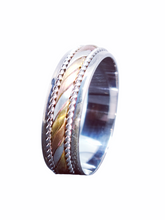 Load image into Gallery viewer, 9ct Three Tone Band SizeY 7 mm
1304510 6.5g Diagonal Left