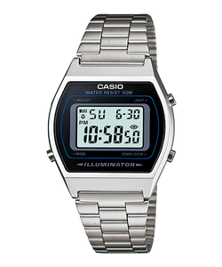 Casio_Retro_B640WD-1AVDF_Black_Dial_Digital_On_Stainless_Steel_Wrist_Shot