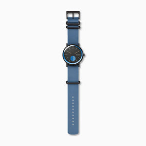 Skagen Signatur Field Watch SKW6539 42mm Black On Blue Silicone Full Length