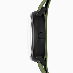 Skagen Signatur Field Watch SKW6541 42mm Black & Tan On Green Silicone Case Shot